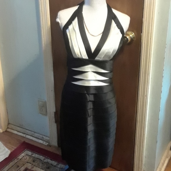 Pretty Dress, size 8 - Picture 2 of 4